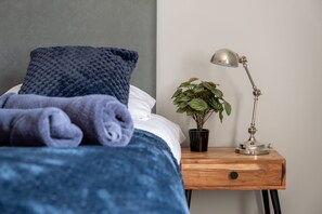 3 camere, ferro/asse da stiro, Wi-Fi gratuito, lenzuola