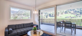 Appartement "Sankt Martin" avec vue sur les montagnes, terrasse privée et Wi-Fi