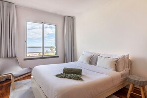 1 室のベッドルーム、WiFi (無料)、ベッドシーツ