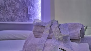 1 camera, Wi-Fi, lenzuola