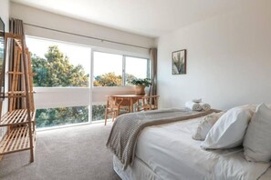 1 bedroom, iron/ironing board, travel cot, WiFi