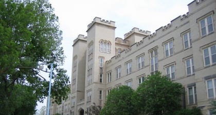 Cozy Suite inside Historic Marymount College