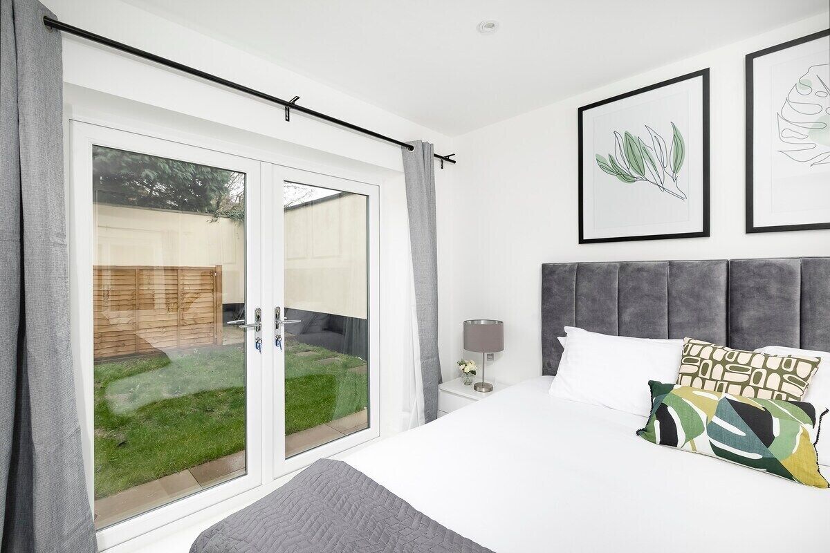 1 soverom, strykejern/-brett, internettilgang og sengetøy