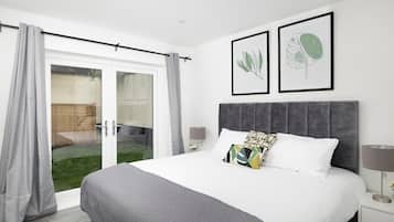 1 bedroom, iron/ironing board, Internet, bed sheets