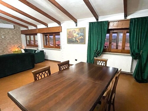 Spacious emerald Penthouse with 3 bedrooms