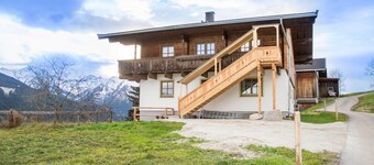 Apartment in Mittersill near KitzSki Lift