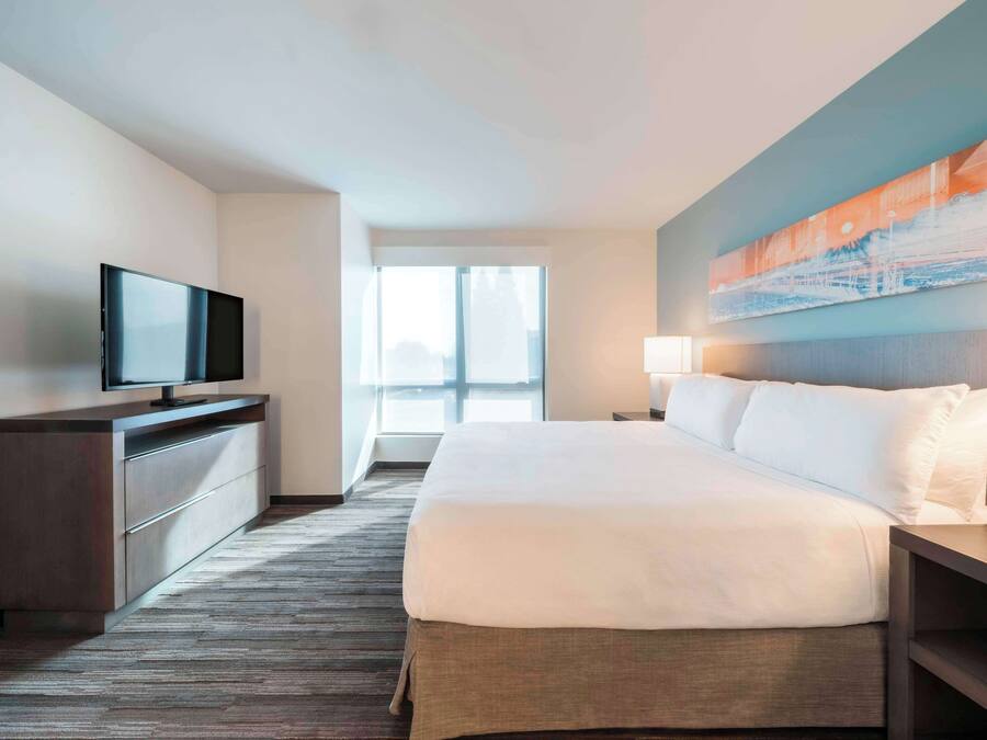 Guest Room, Room, 1 Katil Raja (King) | Cadar kapas Mesir, peralatan tempat tidur premium, katil Tempur-Pedic