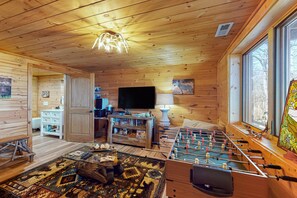 Game room - Inviting mountainside cabin with kitchenette, skiing, central AC, & W/D (Banner Elk)
