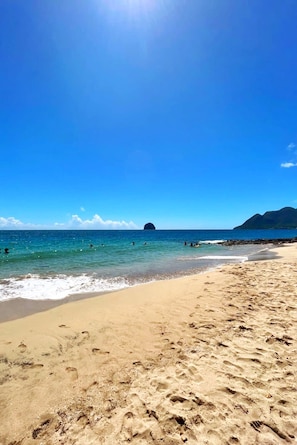 Beach nearby - Suites Diamond Paradise (Le Diamant)