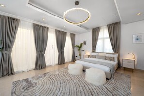Villa Deluxe, 5 chambres | 5 chambres, coffre-fort, rideaux d’obscurcissement