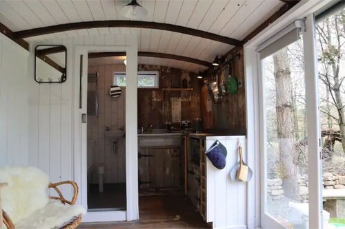 TINY HOME No.1 Railway Carriage with Stunning Views