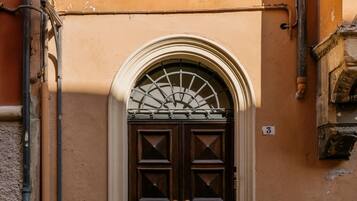 Apartment | Exterior