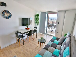 บริเวณนั่งเล่น