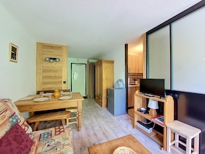TV