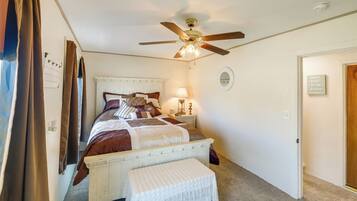 1 Schlafzimmer, Schreibtisch, Bügeleisen/Bügelbrett, WLAN