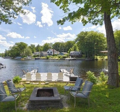 Lakefront Bungalow