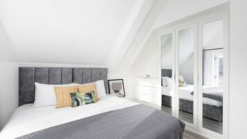 1 bedroom, iron/ironing board, Internet, bed sheets