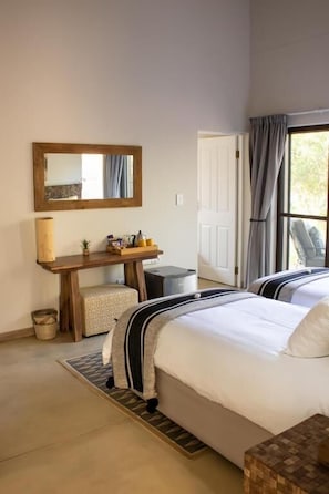 Standard-Zweibettzimmer | Hochwertige Bettwaren, Pillowtop-Betten, Zimmersafe