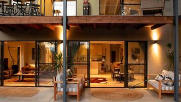 Fachada de la propiedad