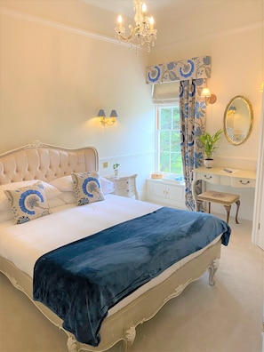 Quarto casal luxo | Roupas de cama premium