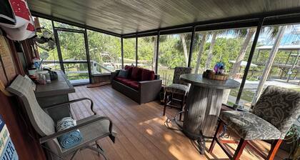 The Tree House - amazing unobstructed view of the Gulf of Mexico from your deck!