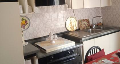 VERY LARGE APARTMENT 10 MINUTES FROM THE SEA EQUIPPED WITH KITCHEN, LIVING ROOM AND,