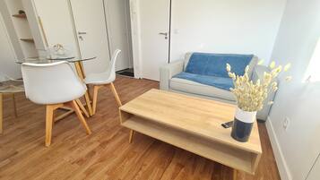 Fernseher