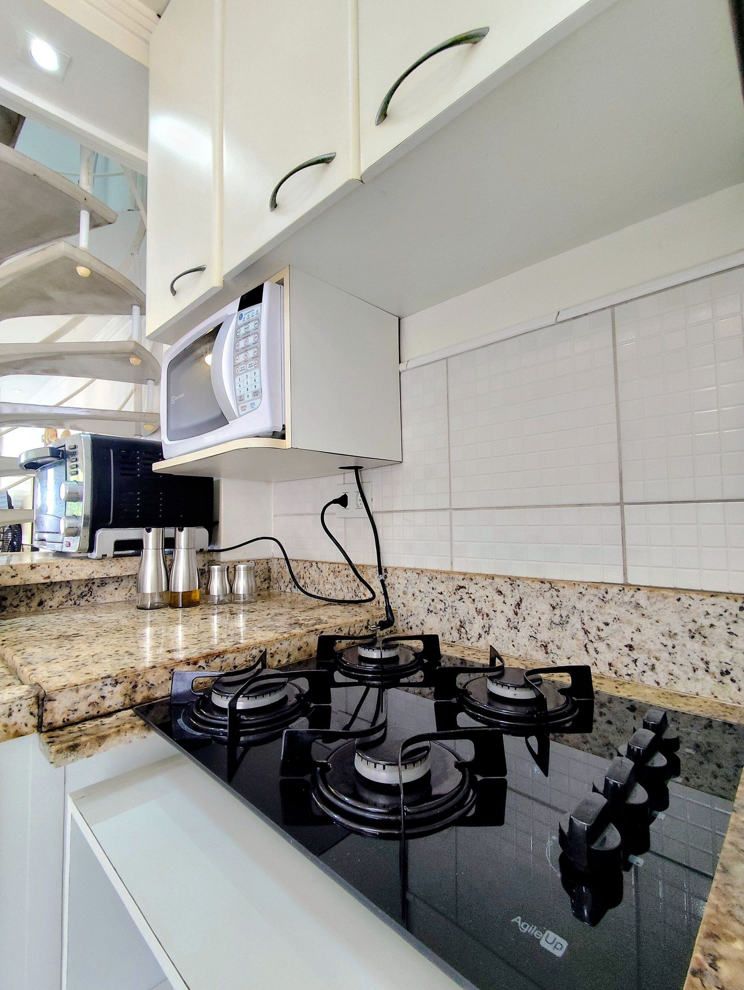 Lägenhet | Eget kök | Stort kylskåp, mikrovågsugn, mixer och grytor/köksredskap