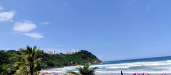 12-Vista Linda Pé na Areia Guarujá-Tombo
