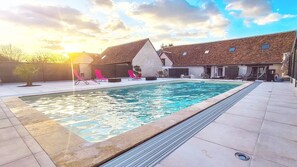 Outdoor pool, a heated pool