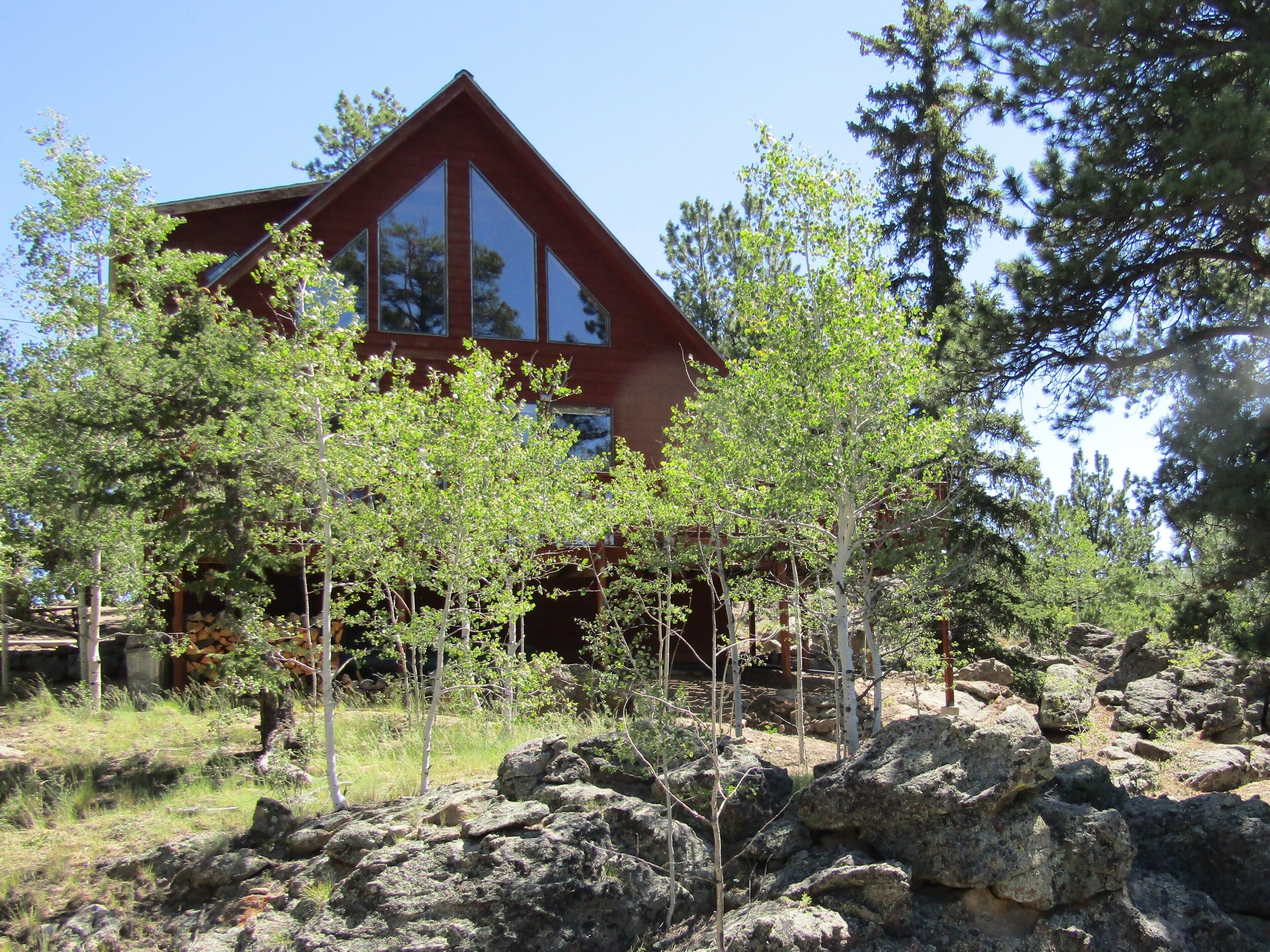 Quiet Mountain Cabin with VIEWS VIEWS VIEWS