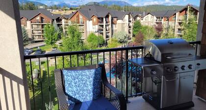Penthouse Corner | Pool | Hot Tub | Top Floor