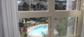 Penthouse Corner | Pool | Hot Tub | Top Floor