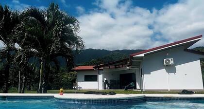 Mountain Bunglow w/private pool - minutes from beaches, restaurants & waterfalls