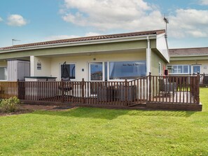 Exterior - 2 bedroom accommodation in Bacton (Bacton)