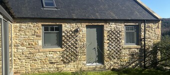 Gardener's Cottage with Stunning Views