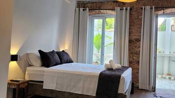 Superior Room, Garden View | Minibar, free WiFi, bed sheets