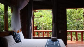 Familien-Doppelzimmer, 1 Schlafzimmer, eigenes Bad, Bergblick | Hochwertige Bettwaren, Daunenbettdecken