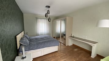 Kamar Double Premium | Minibar, didekorasi berbeda-beda, kedap suara, dan Wi-Fi gratis