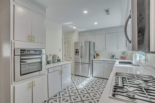 The Nathalie- curated family home with EV charger!