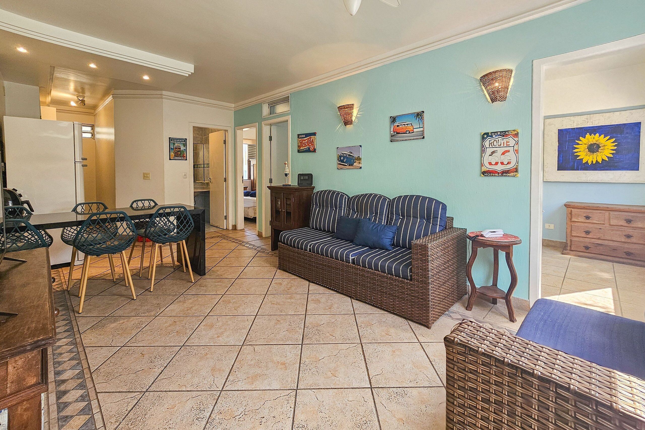 Apartment | Living area | 40-inch Smart TV with satellite channels, TV, pay movies