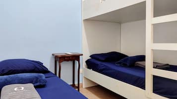 3 habitaciones, espacio para trabajar con laptop y wifi gratis