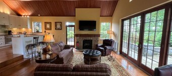 Luxury Villa in countryside 6 miles from St. Andrews