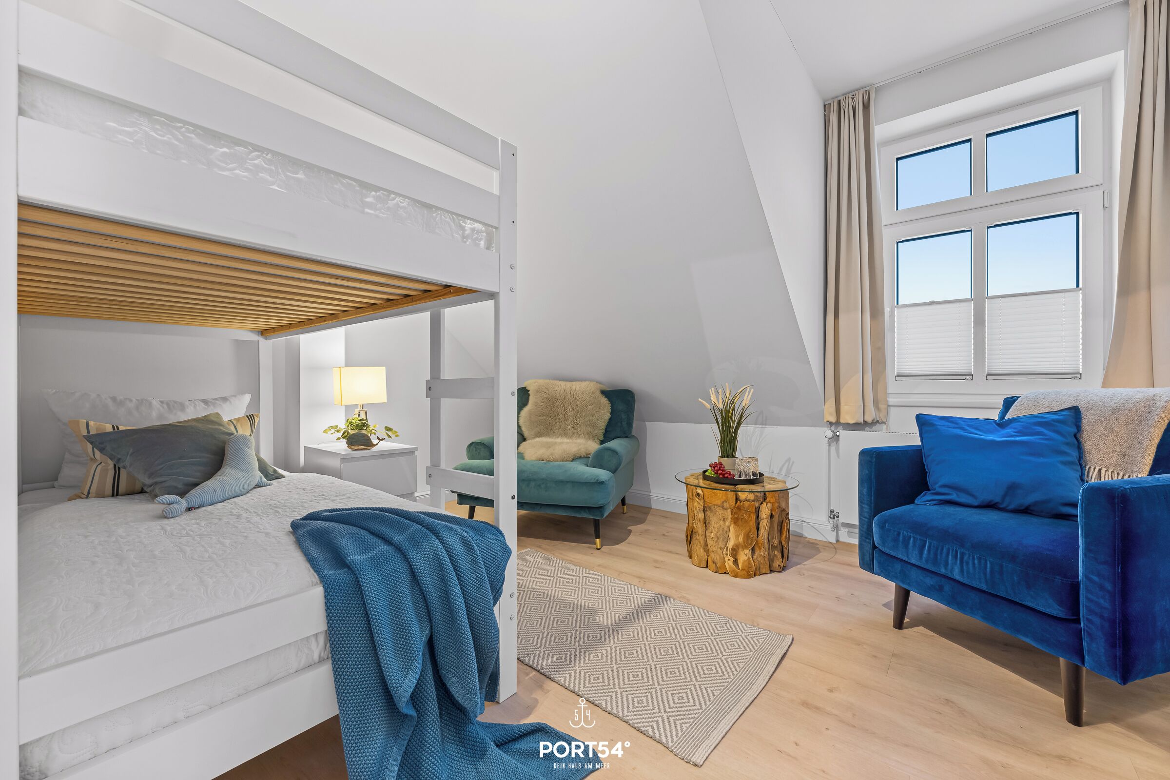 2 bedrooms, iron/ironing board, free WiFi