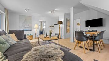 TV, DVD player, stereo