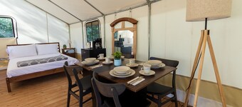 Unwind in a Cozy Glamping Sanctuary