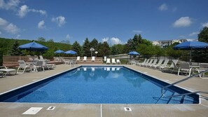 Pool - Seven Springs Woodridge 4 Bedroom Premium Condo, Deck with Mountain Views by RedAwning (Champion)