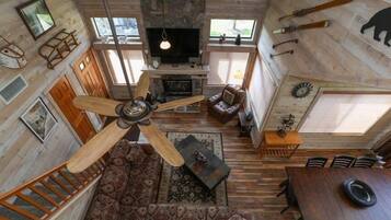 TV, fireplace, DVD player