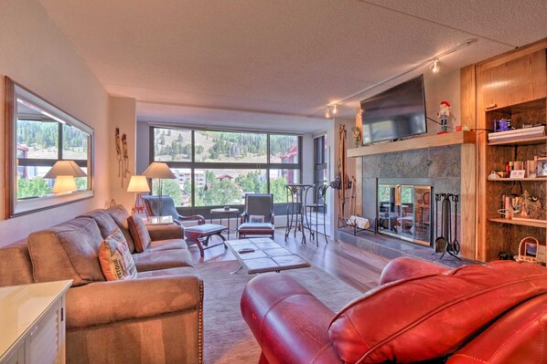Fireplace - Mountain Plaza 2 Bedroom Condo #320/322 by RedAwning (Copper Mountain)