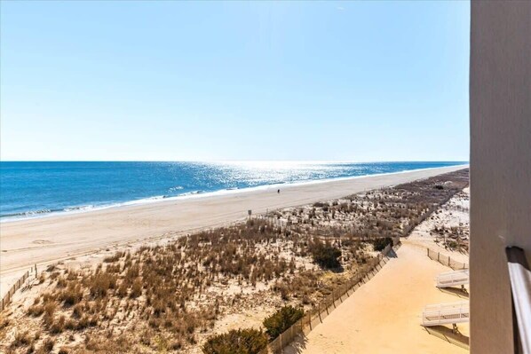 On the beach - North Ocean City Two Bedroom Oceanfront Condo (Ocean City)